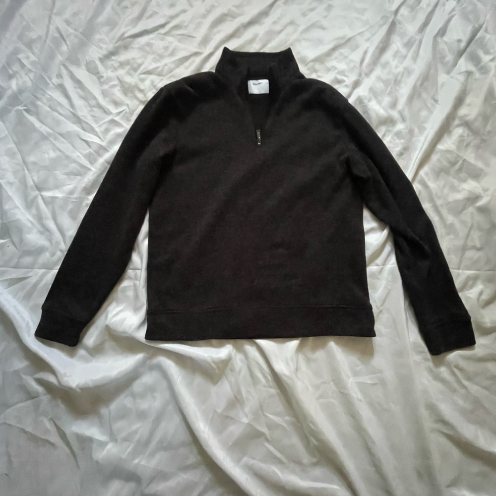 Black Quarter-Zip Old Navy sweater